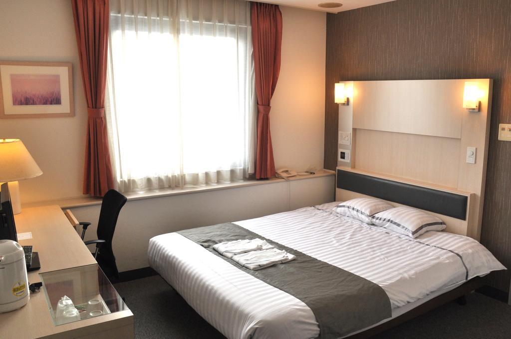 Hotel West Numazu Pokoj fotografie