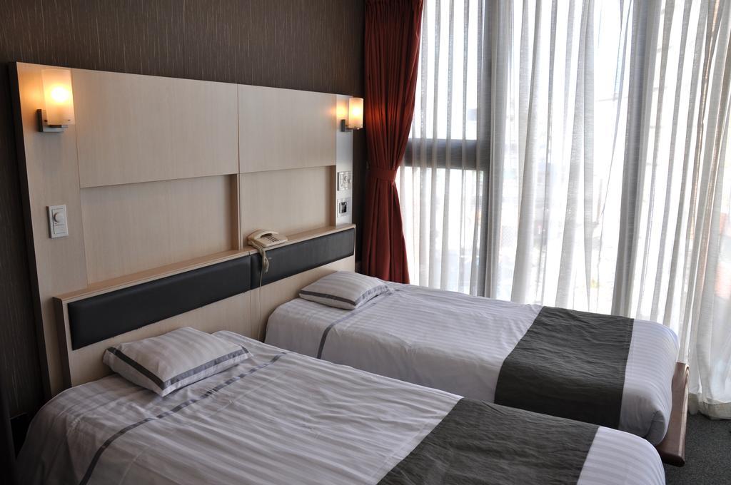 Hotel West Numazu Pokoj fotografie